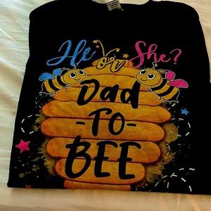 Gender reveal bee dad tee 🐝